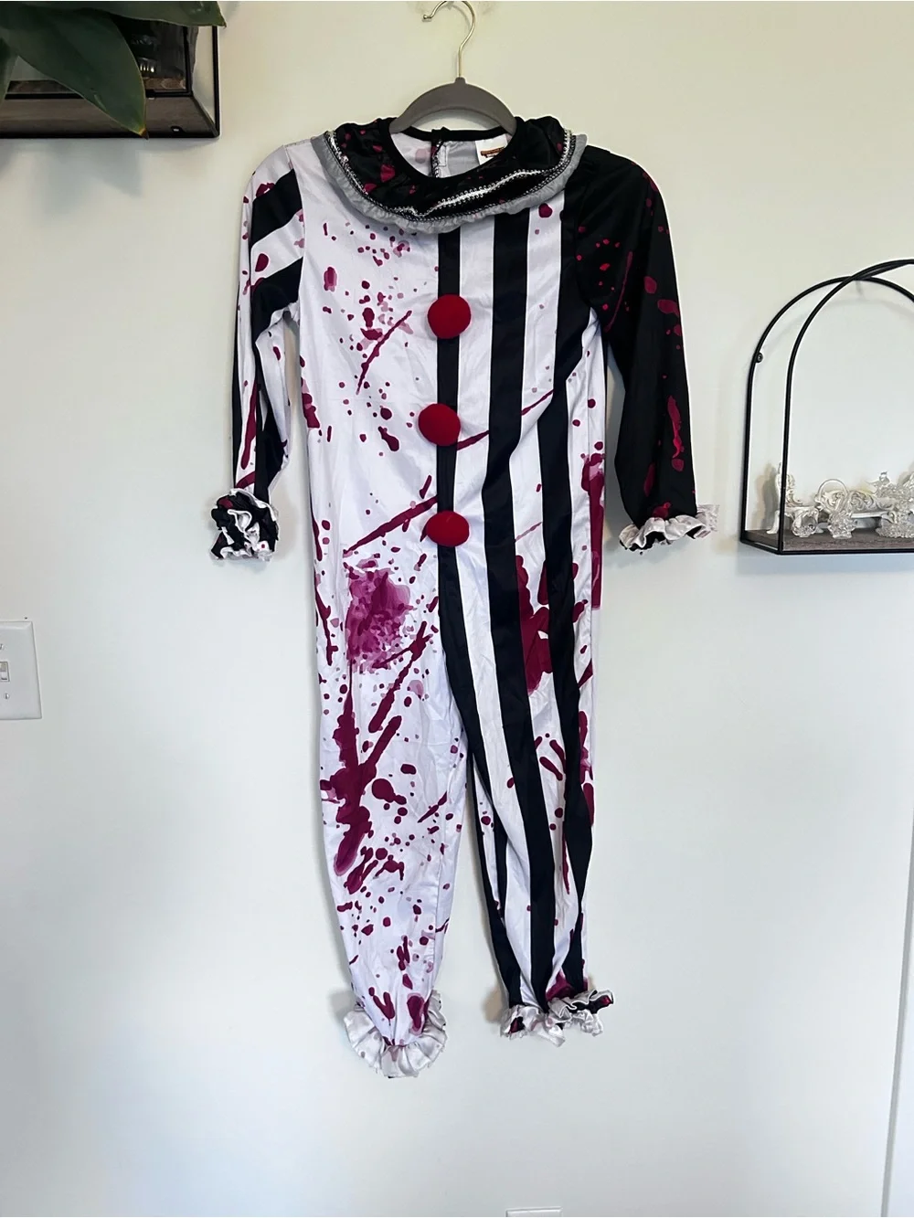 NWOT Spooktacular Creations Horror Clown Kids Halloween Costume Size Small 5-7Y